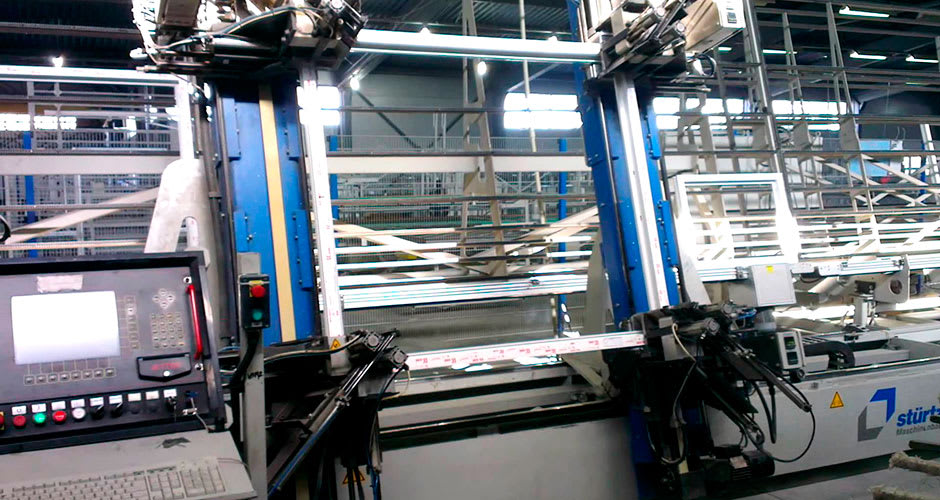 Изготовление балконной рамы